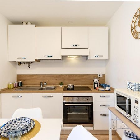 באוונו Golden Lake - Luxury Apartment ☆☆☆☆☆ - 100M From The Lake מראה חיצוני תמונה